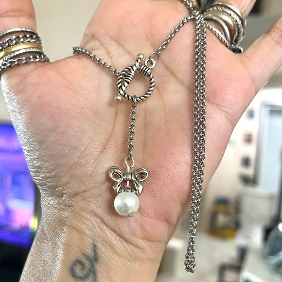 Handmade set . Y shape necklace hair bow and pearls + matching earrings . - Picture 7 of 11